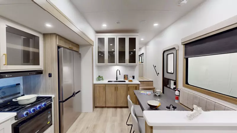 332CRL Floorplan Main Room