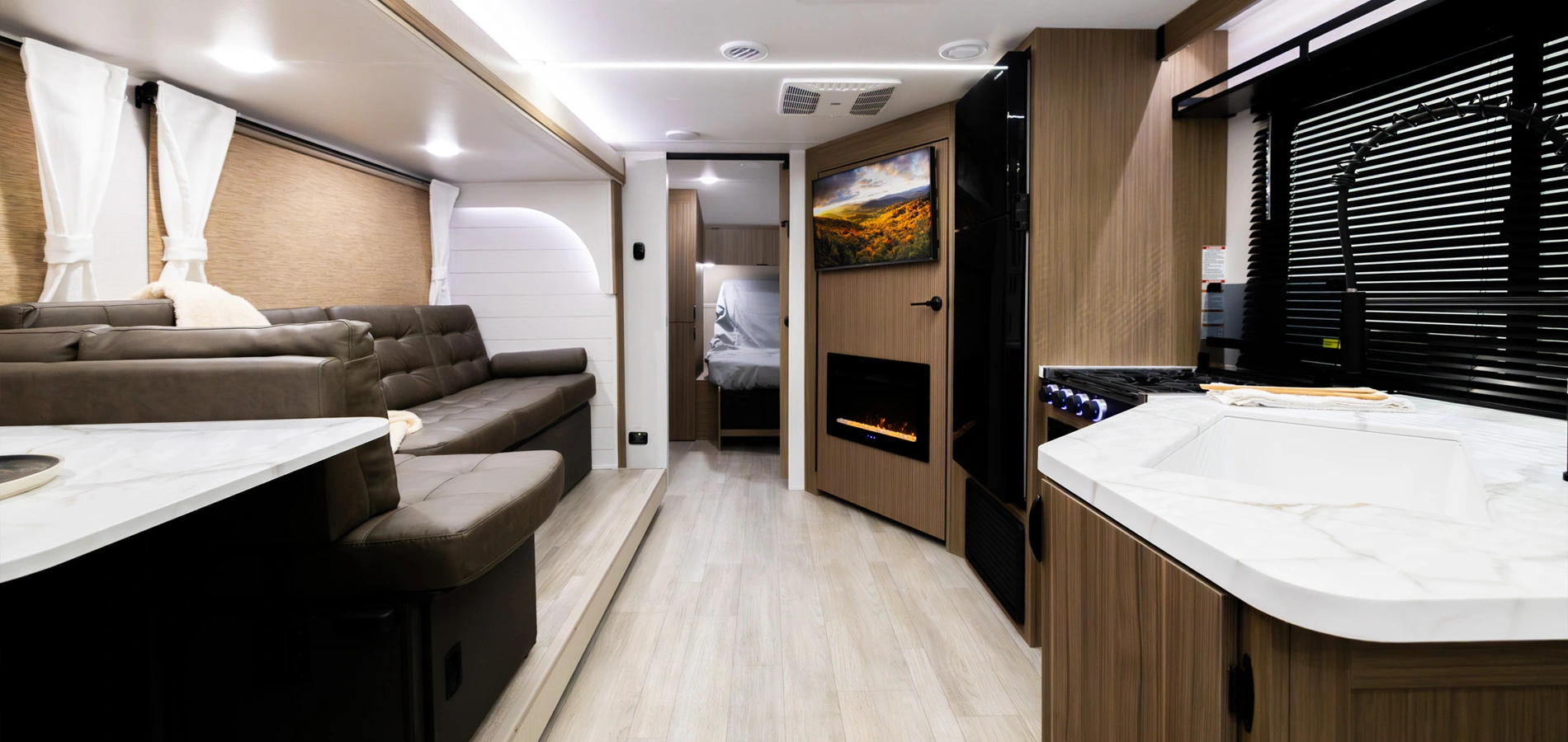 Wildwood X-Lite RVs